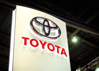 Vendas globais da Toyota caem pelo terceiro mês consecutivo