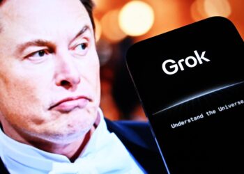 Grok naufraga enquanto Musk tenta forçar seu uso
